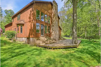 2090 Oak Ridge Dr, Saltlick Township, PA 15622 - Photo 7
