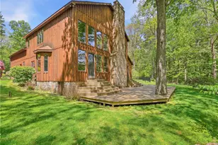 2090 Oak Ridge Dr, Saltlick Township, PA 15622 - Photo 7