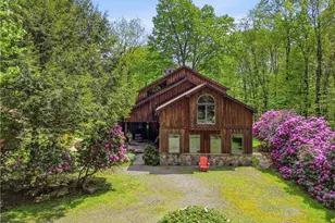 2090 Oak Ridge Dr, Saltlick Township, PA 15622 - Photo 3
