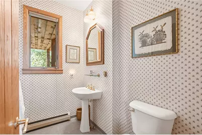 2090 Oak Ridge Dr, Saltlick Township, PA 15622 - Photo 23