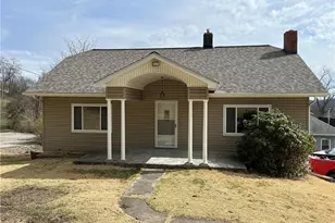 2502 7th St, New Kensington, PA 15068 - Photo 1