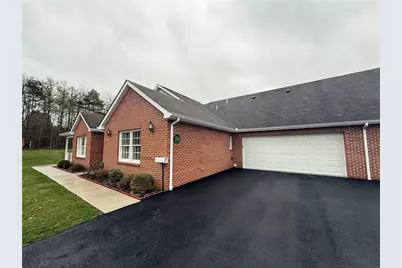 194 Woodhawk Ln, Franklin Township, PA 16001 - Photo 1