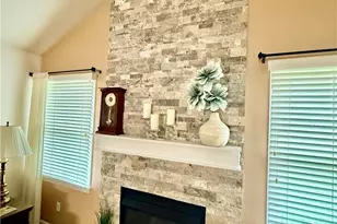 194 Wood Hawk Ln, Franklin Township, PA 16001 - Photo 11