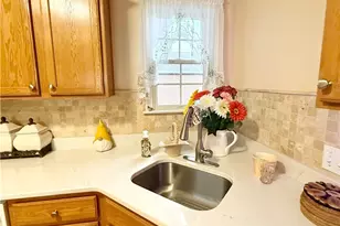 194 Wood Hawk Ln, Franklin Township, PA 16001 - Photo 13