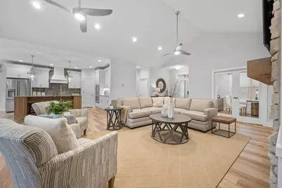 104 Ridgewood Heights Dr, West Deer, PA 15101 - Photo 13