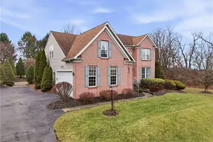 6855 Stephanie Ct, Murrysville, PA 15626 - Photo 3