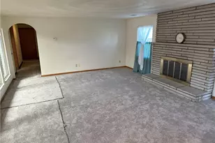 728 N Pike Rd, Jefferson Township, PA 16023 - Photo 7