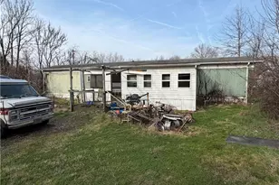 108 Willis, Dry Tav-Rices Landing, PA 15357 - Photo 3