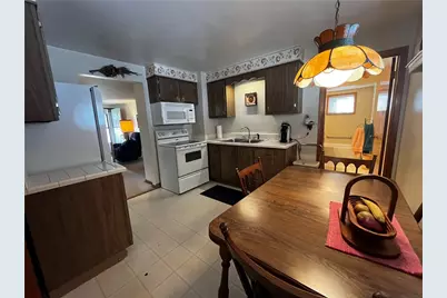 406 Walnut St, Vandergrift, PA 15690 - Photo 15