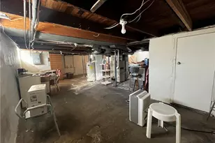 406 Walnut St, Vandergrift, PA 15690 - Photo 21