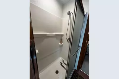 406 Walnut St, Vandergrift, PA 15690 - Photo 11