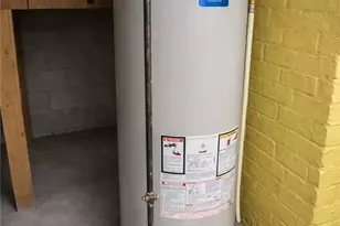 703 Laura St, West Mifflin, PA 15122 - Photo 27