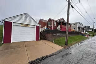 703 Laura St, West Mifflin, PA 15122 - Photo 33