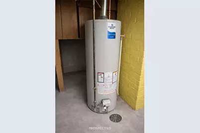 703 Laura St, West Mifflin, PA 15122 - Photo 31