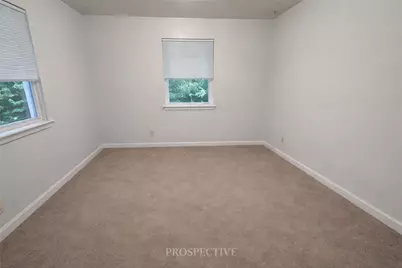 703 Laura St, West Mifflin, PA 15122 - Photo 13