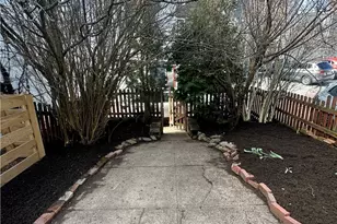 5227 Stanton Ave, Pittsburgh, PA 15201 - Photo 27