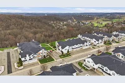 244 Adams Pointe Blvd #10, Adams Township, PA 16046 - Photo 37