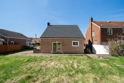 129 Ohio Ave, Glassport, PA 15045 - Photo 31