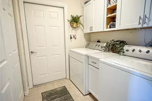 3053 Kensington Ct, Connoquenessing Township, PA 16053 - Photo 41