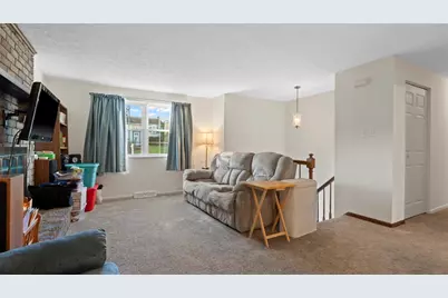 575 Fairfield Dr., Hempfield Township, PA 15601 - Photo 7