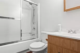 575 Fairfield Dr, Hempfield Township, PA 15601 - Photo 19