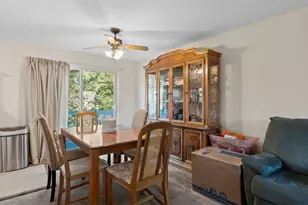 575 Fairfield Dr, Hempfield Township, PA 15601 - Photo 11