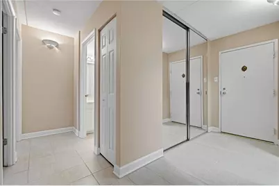 5600 Munhall Rd #902, Pittsburgh, PA 15217 - Photo 11