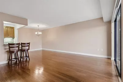 5600 Munhall Rd #902, Pittsburgh, PA 15217 - Photo 23