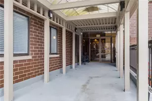 5600 Munhall Rd, Pittsburgh, PA 15217 - Photo 5