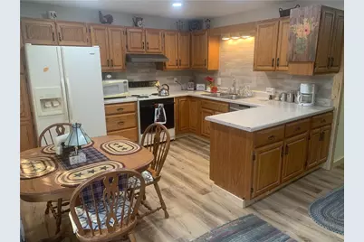 228 Hawthorn Rd, Claysville, PA 15323 - Photo 5