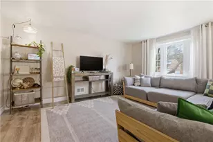 3007 Pitchfork Dr, Kennedy Township, PA 15136 - Photo 5