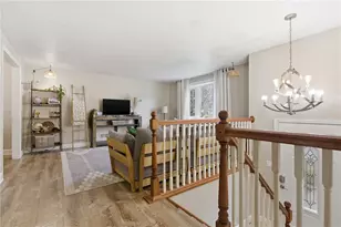 3007 Pitchfork Dr, Kennedy Township, PA 15136 - Photo 3