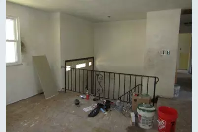 1209 Roy St, North Braddock, PA 15104 - Photo 9