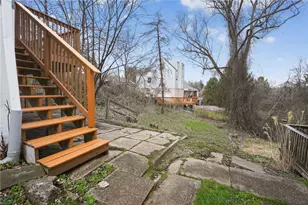 817 Elizabeth St, Wilkins Township, PA 15221 - Photo 29
