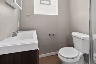 817 Elizabeth St, Wilkins Township, PA 15221 - Photo 21