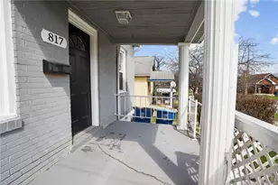 817 Elizabeth St, Wilkins Township, PA 15221 - Photo 3