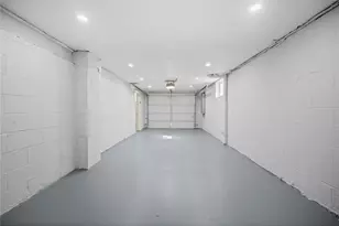 3586 South Park Rd, Bethel Park, PA 15102 - Photo 27