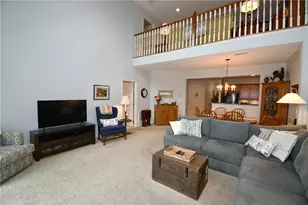 2013 Croghan Dr, Collier Township, PA 15106 - Photo 7