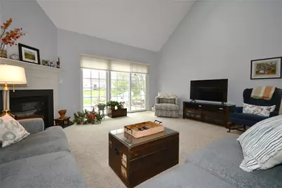 2013 Croghan Drive, Collier Township, PA 15106 - Photo 5