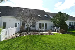 2013 Croghan Dr, Collier Township, PA 15106 - Photo 35