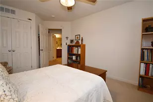 2013 Croghan Dr, Collier Township, PA 15106 - Photo 27