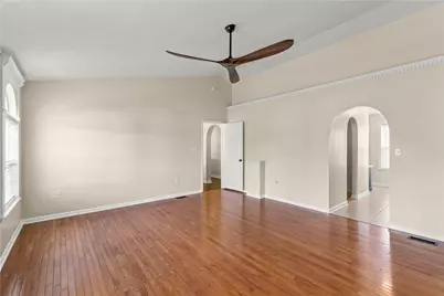 118 Commodore Dr, North Fayette, PA 15057 - Photo 19