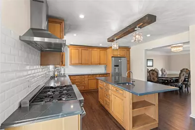 118 Commodore Dr, North Fayette, PA 15057 - Photo 3