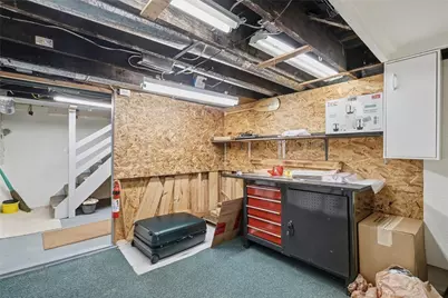 2208 Delaware Ave, Pittsburgh, PA 15218 - Photo 31