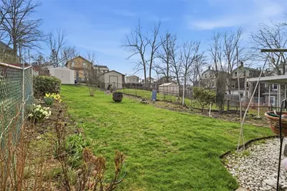 2208 Delaware Ave, Pittsburgh, PA 15218 - Photo 33