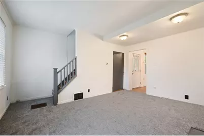 701 Maple Way, Oakmont, PA 15139 - Photo 9