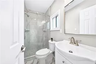 731 Chartiers St, Bridgeville, PA 15017 - Photo 37