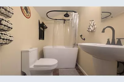 135 Main St, Bruin Boro, PA 16022 - Photo 19