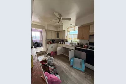 330 Iowa Ave, Glassport, PA 15045 - Photo 3