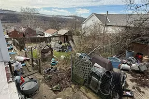 330 Iowa Ave, Glassport, PA 15045 - Photo 9